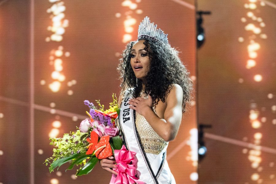 Kara McCullough from the District of Columbia was crowned Miss USA 2017.