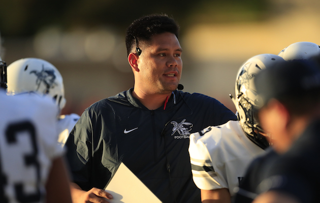 2019 August 10 SPT -Honolulu Star-Advertiser photo by Jamm Aquino/jaquino@staradvertiser.com

Kamehameha head coach Abu Maafala talks to his team during the first half of an Open Division high school football game on Saturday, August 10, 2019 at Kahuku High School in Kahuku.